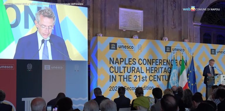 tajani napoli